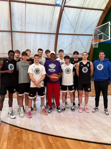 Basketball clinic and camp photo | Cory McGee